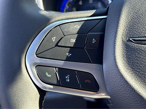 New 2026 Chrysler Voyager LX image 17