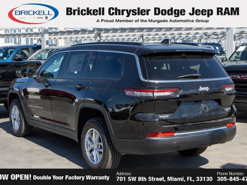 New 2025 Jeep Grand Cherokee L Laredo image 7