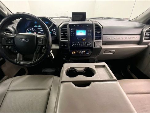 Used 2021 Ford F250 XL w/ Power Equipment Group RWD image 14