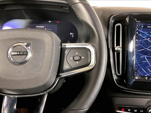 Used 2023 Volvo XC40 Recharge Ultimate w/ Protection Package Premier AWD/4WD image 19