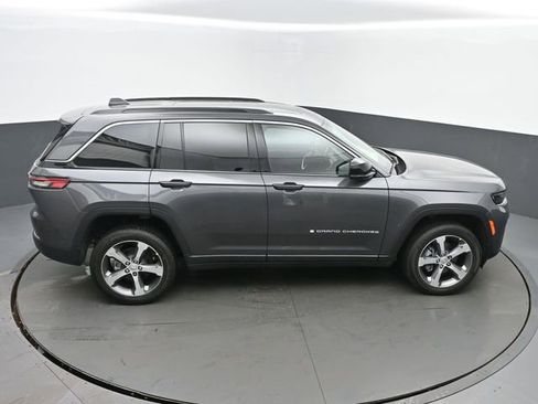 New 2026 Jeep Grand Cherokee Laredo image 43