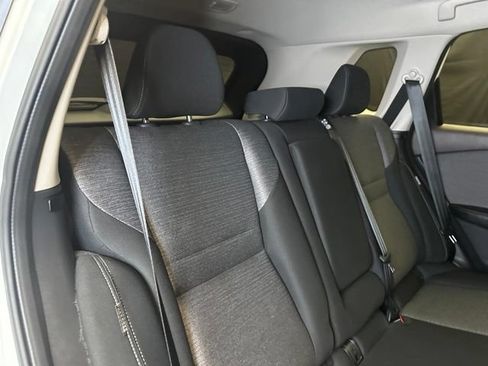 Used 2023 Nissan Rogue SV FWD image 19