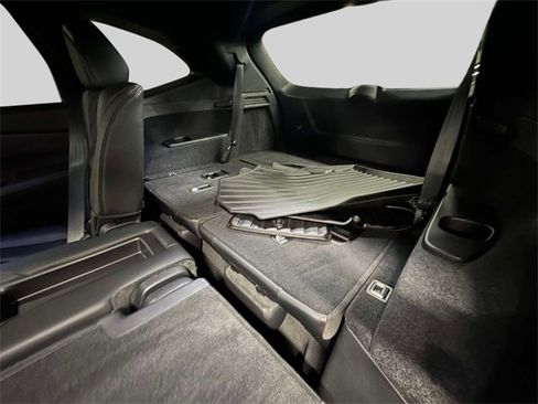 Used 2025 Acura MDX A-Spec image 22