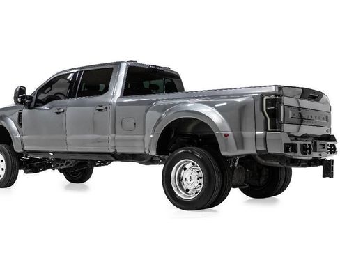 Used 2022 Ford F450 Platinum AWD/4WD image 4