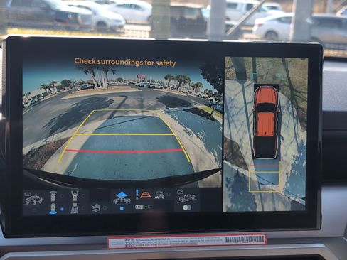 Certified 2025 Toyota Tacoma TRD Off-Road w/ TRD Off Road Premium Package image 25