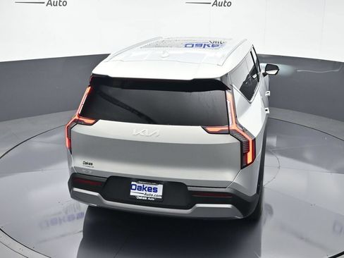 New 2026 Kia EV9 Wind AWD/4WD image 55