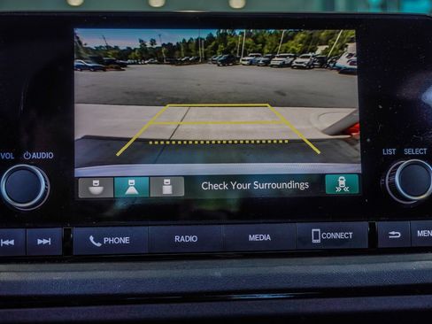 Used 2023 Honda Accord EX image 28