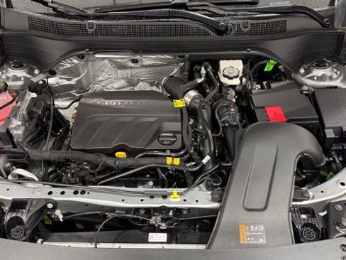 New 2026 Chevrolet Trax LS image 8