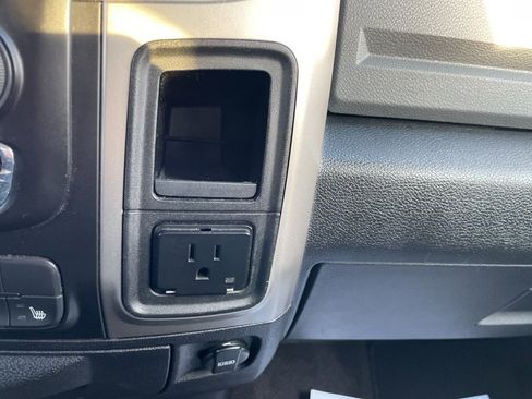 Used 2014 RAM 2500 Big Horn image 41