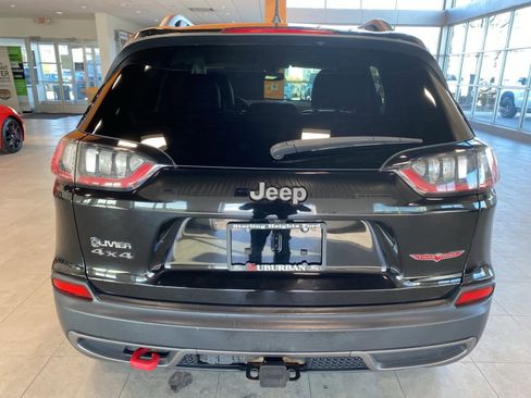 Used 2020 Jeep Cherokee Trailhawk w/ Comfort & Convenience Group image 4