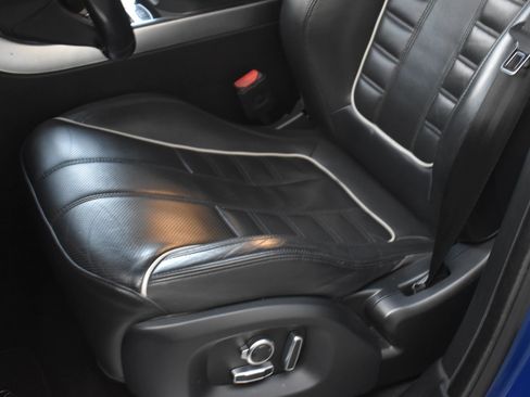 Used 2017 Land Rover Range Rover Sport SVR image 21