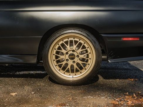 Used 1988 BMW M3 Coupe image 37