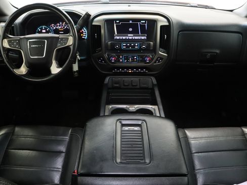 Used 2018 GMC Sierra 1500 Denali RWD image 31