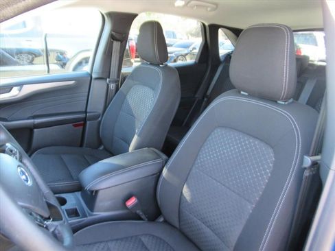 Used 2023 Ford Escape Active w/ Tech Pack #2 image 16