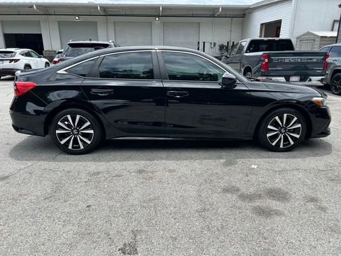 Used 2023 Honda Civic EX image 8