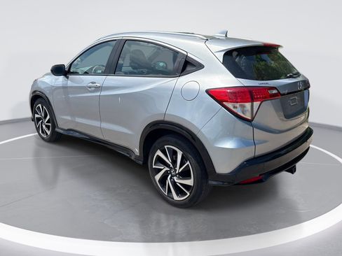 Used 2019 Honda HR-V Sport image 6