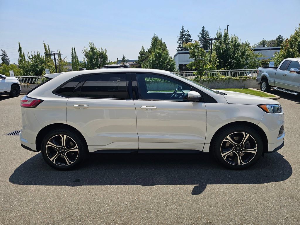 Used 2021 Ford Edge ST AWD/4WD image 6