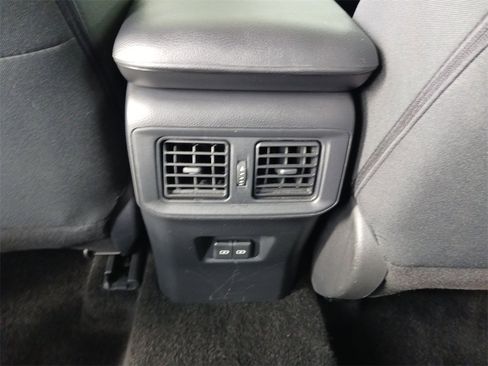Used 2024 Toyota RAV4 XLE image 23