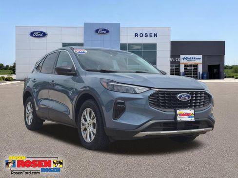 Used 2023 Ford Escape Active AWD/4WD image 1