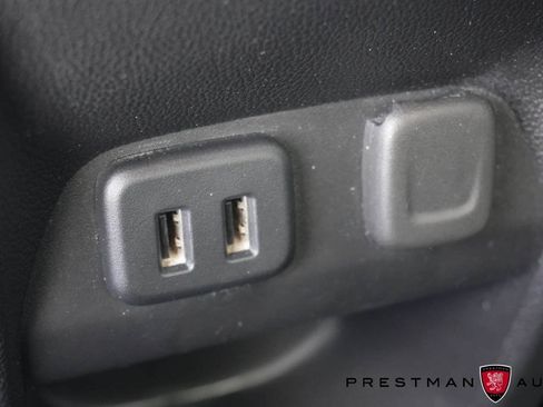 Used 2017 Chevrolet Colorado Z71 image 40