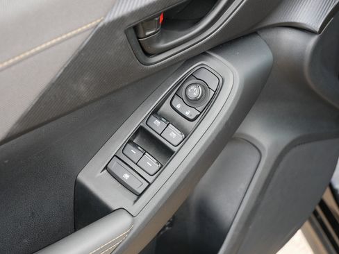 Used 2025 Subaru Crosstrek 2.5i Sport AWD/4WD image 19