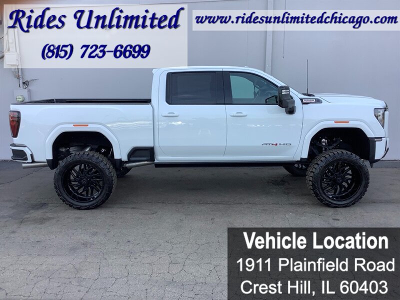 Used 2026 GMC Sierra 2500 AT4 w/ AT4 Premium Plus Package AWD/4WD image 3