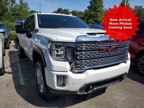 Used 2022 GMC Sierra 2500 Denali w/ Denali Ultimate Package AWD/4WD image 1