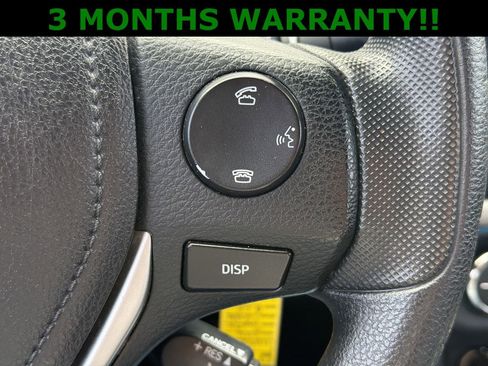 Used 2016 Toyota Corolla LE image 38