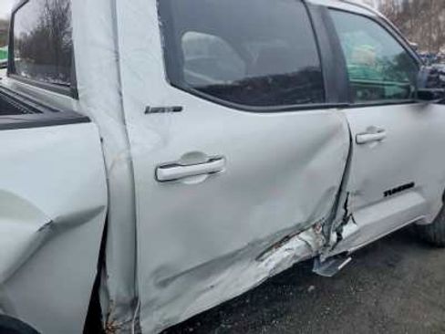 Used 2024 Toyota Tundra Limited AWD/4WD image 6