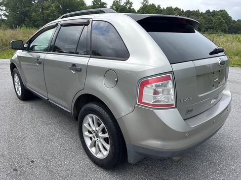 Used 2008 Ford Edge SE FWD image 3