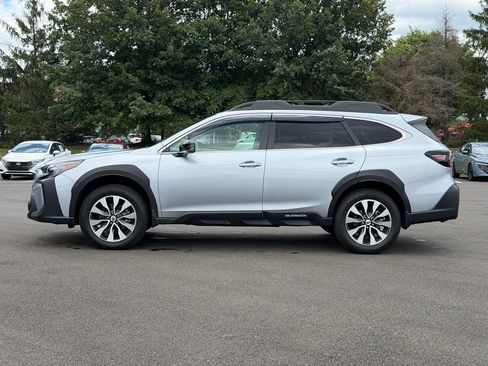 Used 2024 Subaru Outback Limited XT w/ Popular Package #2 AWD/4WD image 3