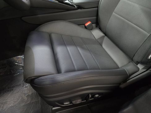 Certified 2025 Porsche Panamera RWD image 22