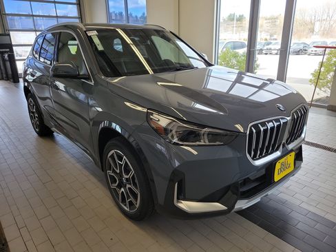 New 2026 BMW X1 xDrive28i w/ Technology Package AWD/4WD image 9