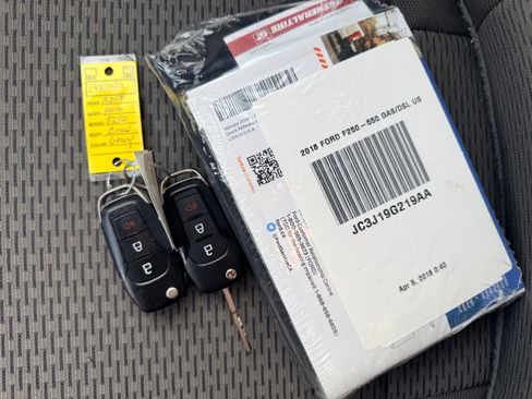 Used 2018 Ford F250 XLT w/ XLT Value Package image 22