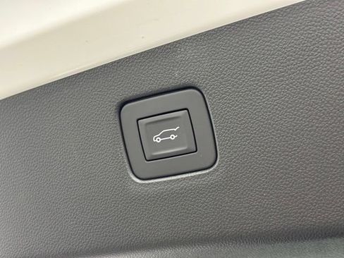 New 2026 Buick Envista Sport Touring w/ Convenience I Package FWD image 11