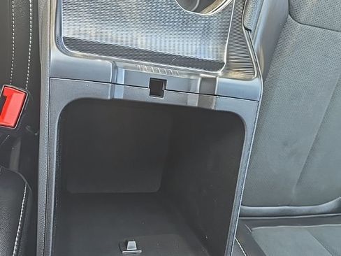 New 2025 Jeep Grand Cherokee Altitude image 40