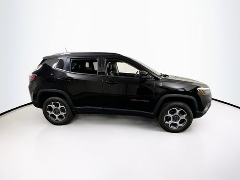 Used 2022 Jeep Compass Trailhawk w/ Trailhawk Elite Group AWD/4WD image 4