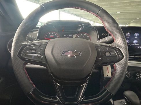 Used 2024 Chevrolet Trax RS w/ Driver Confidence Package image 26