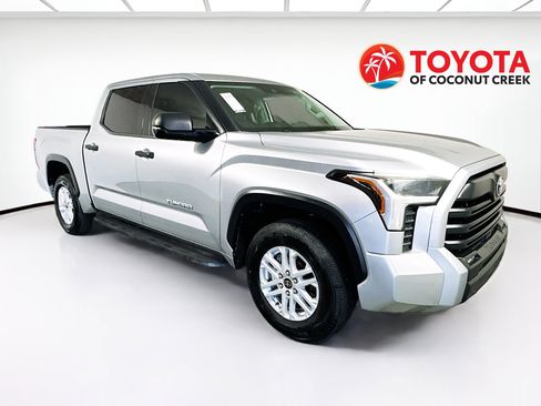 Used 2022 Toyota Tundra SR5 w/ Convenience Package image 1