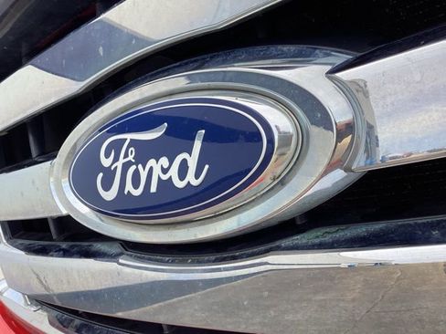 Used 2012 Ford F150 XLT AWD/4WD image 4