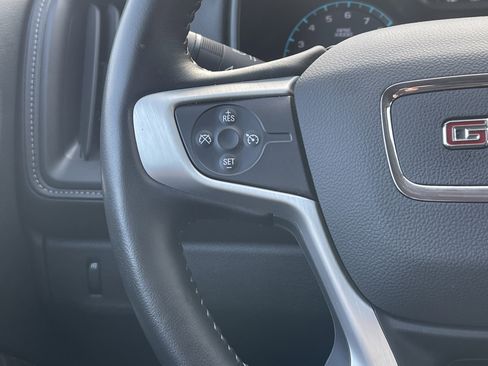 Used 2020 GMC Canyon SLE w/ SLE Convenience Package image 18