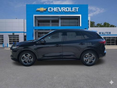 Used 2023 Ford Escape ST-Line w/ Tech Pack #1 FWD image 2