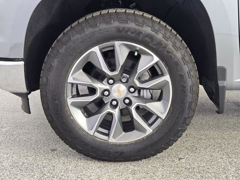 New 2026 Chevrolet Silverado 1500 LT image 15