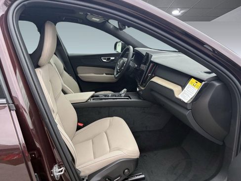 Used 2026 Volvo XC60 B5 Core w/ Climate Package image 27