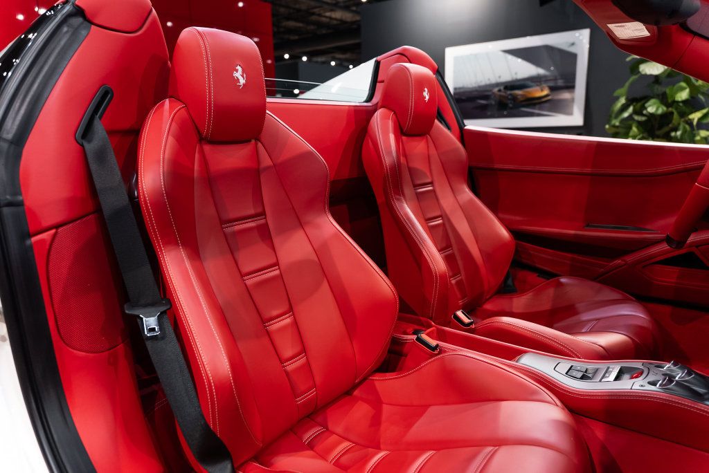 Certified 2013 Ferrari 458 Spider RWD image 49