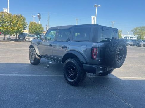 Used 2024 Ford Bronco Wildtrak image 12