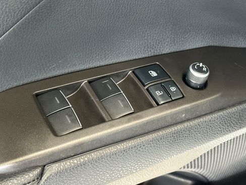 Used 2022 Toyota Camry XLE w/ Navigation Upgrade Package AWD/4WD image 13