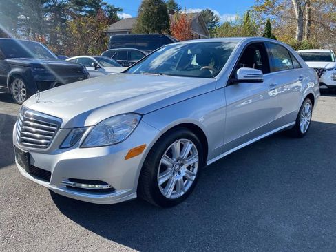 Used 2013 Mercedes-Benz E 350 E 350 4MATIC Sedan 4D image 2