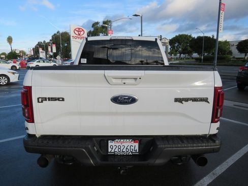 Used 2017 Ford F150 Raptor w/ Equipment Group 802A Luxury image 11