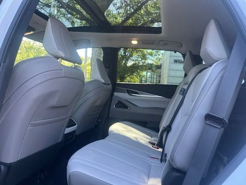 Certified 2026 INFINITI QX60 Luxe w/ Cargo Package AWD/4WD image 15